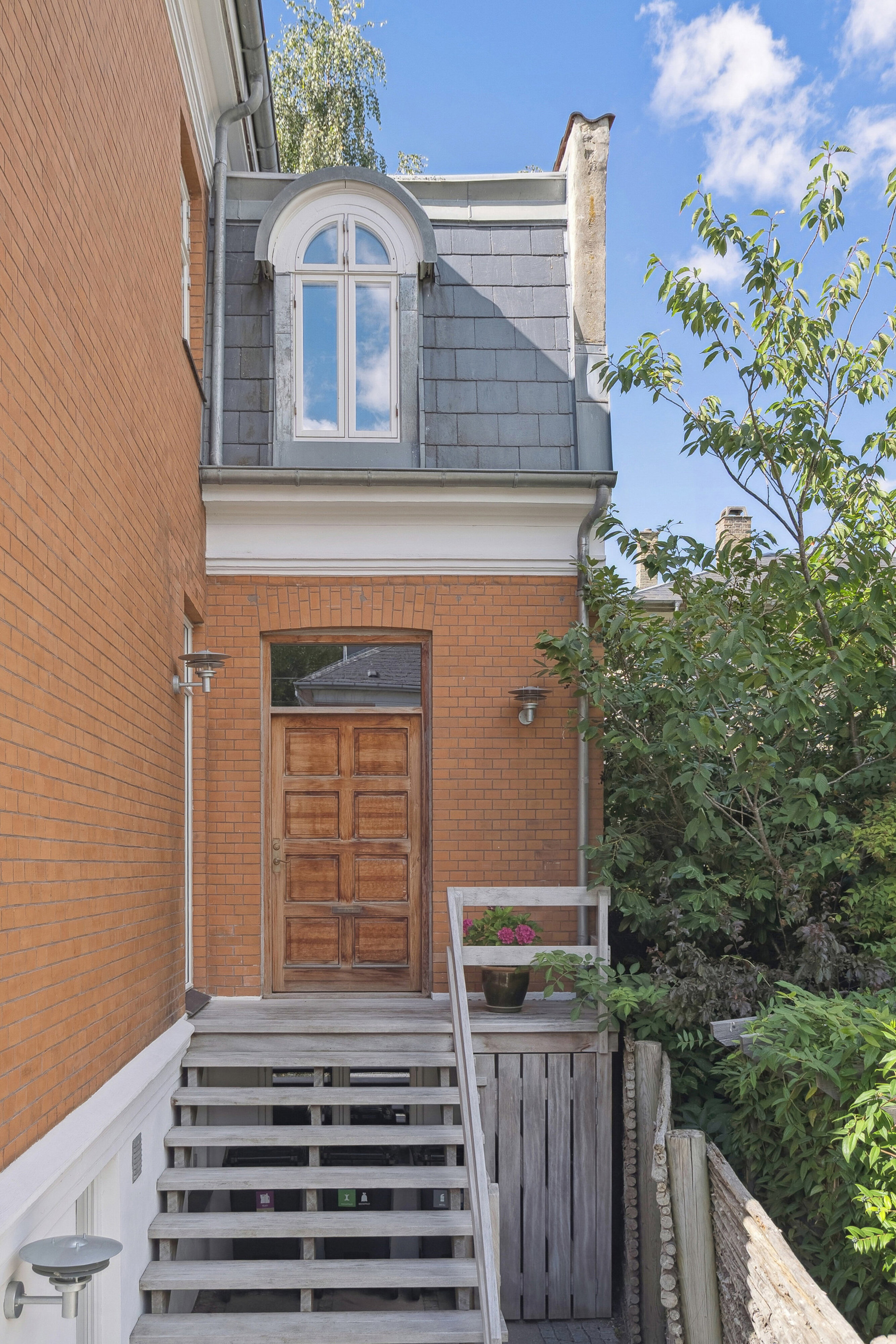 Asgårdsvej 6, 1811 Frederiksberg C