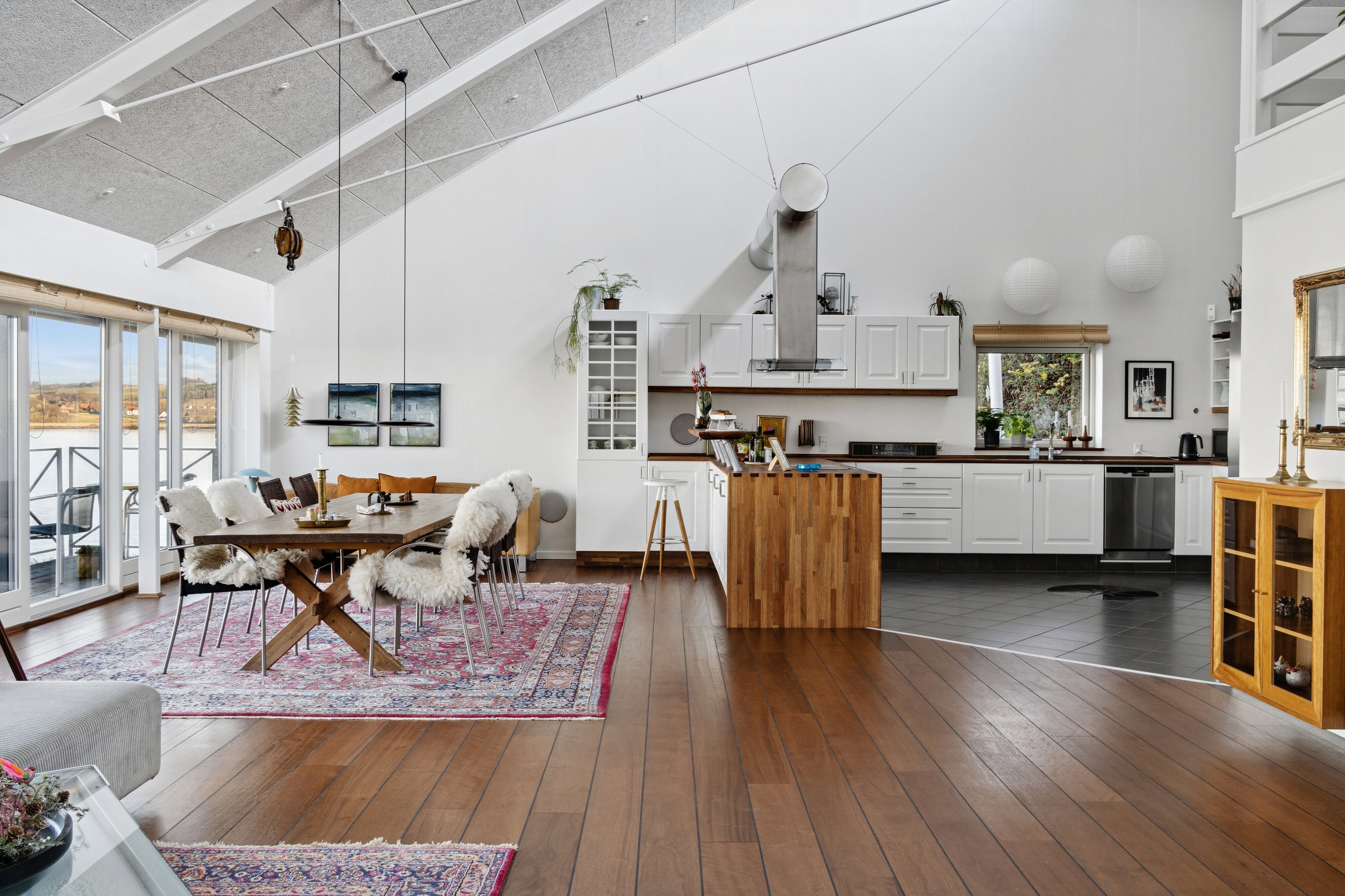 Holmbjergvej 69, 8420 Knebel