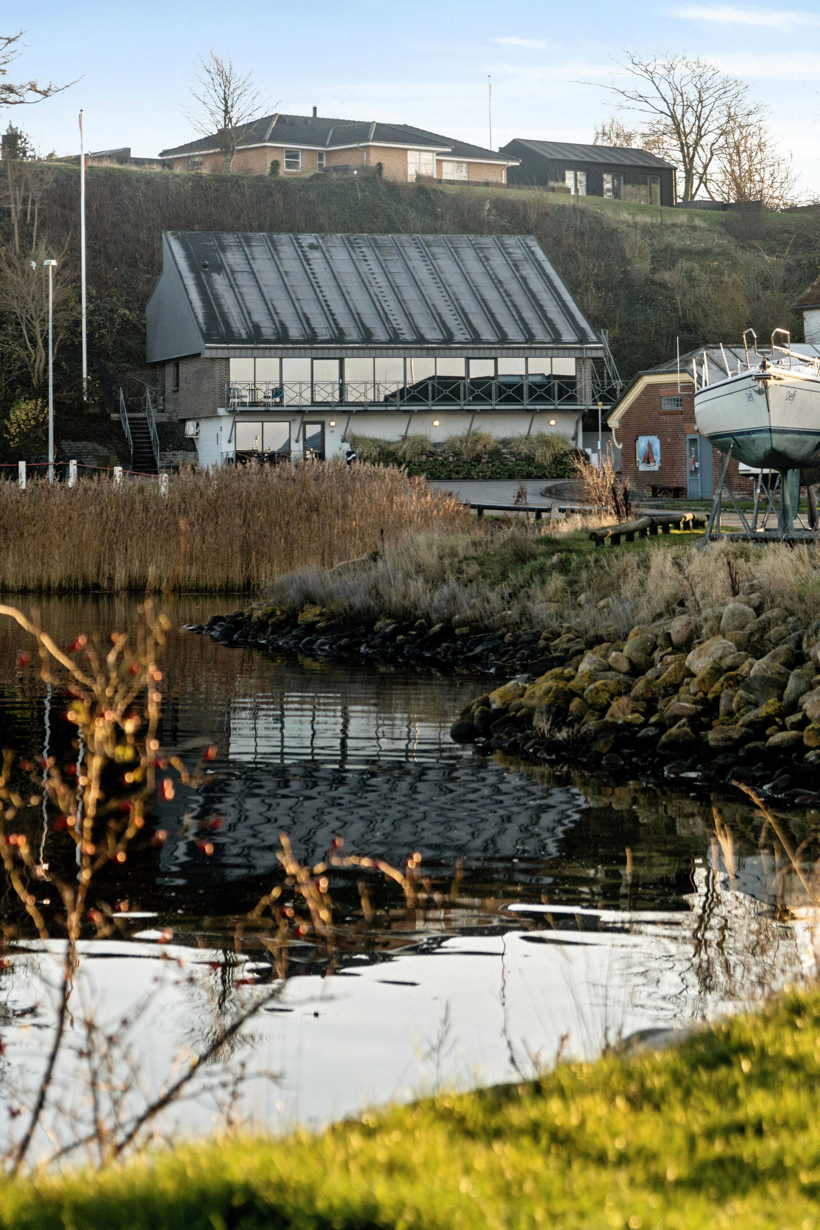 Holmbjergvej 69, 8420 Knebel