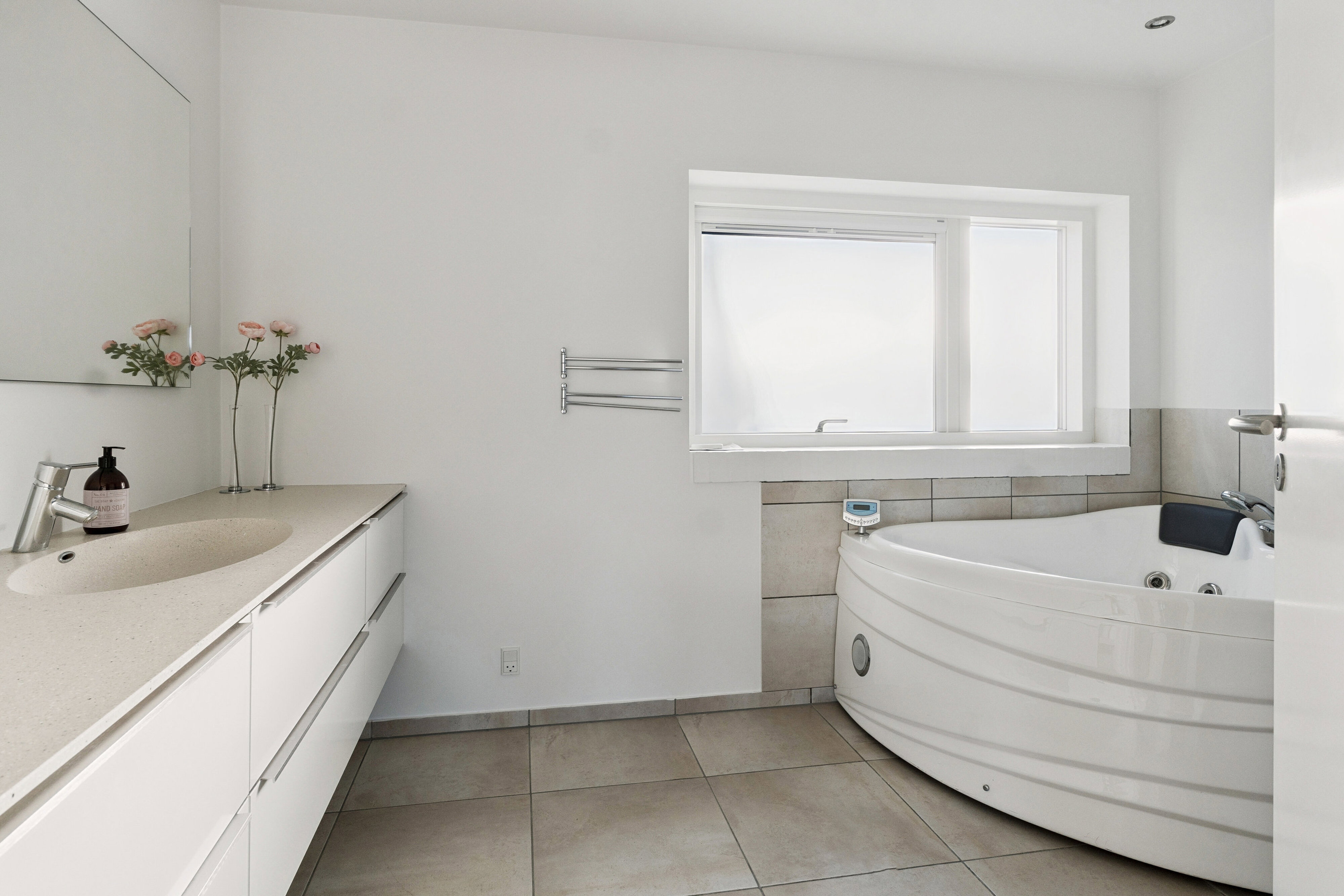 Store Orebjergvej 67B, 3210 Vejby