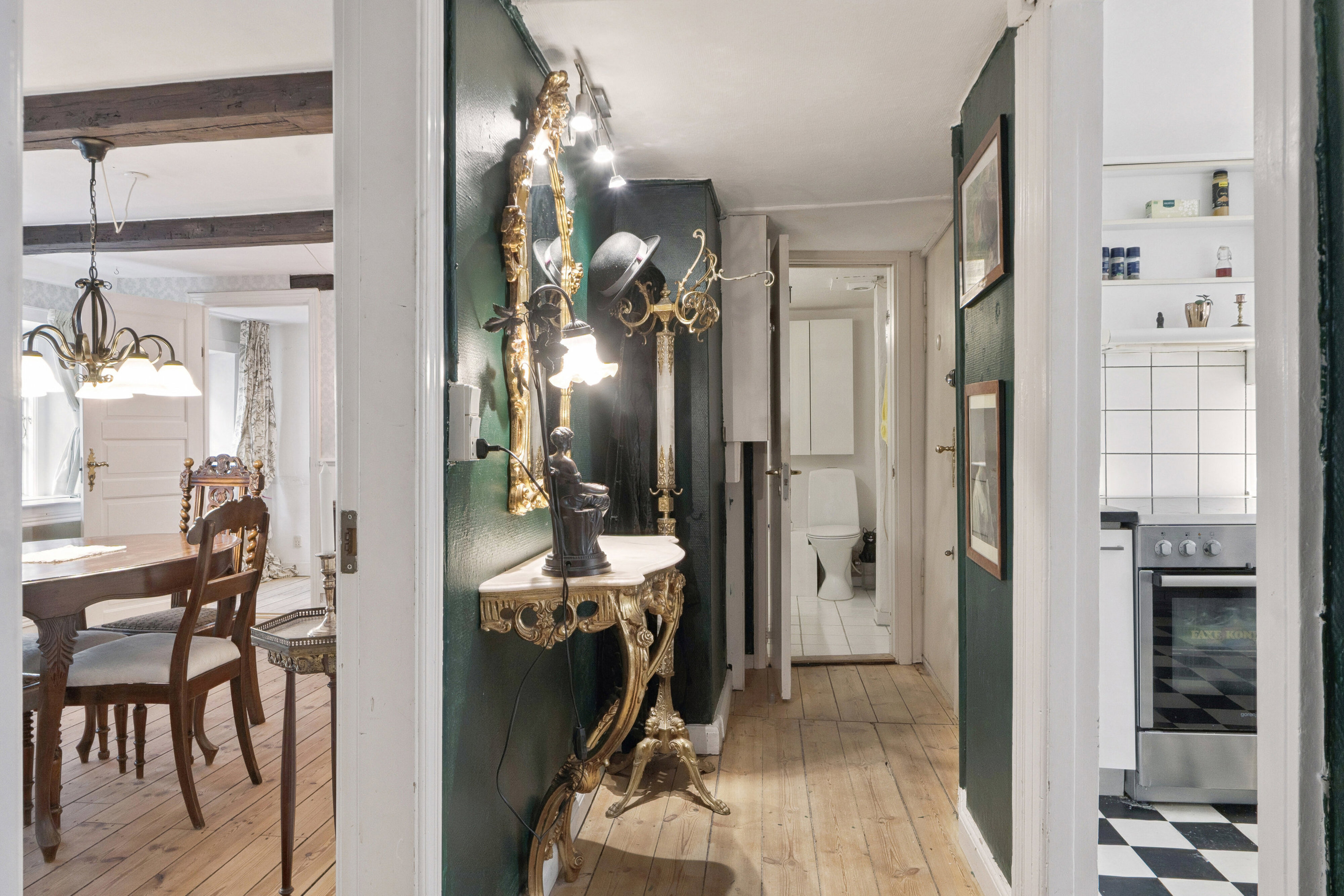 Sankt Gertruds Stræde 4, 2., 1129 København K