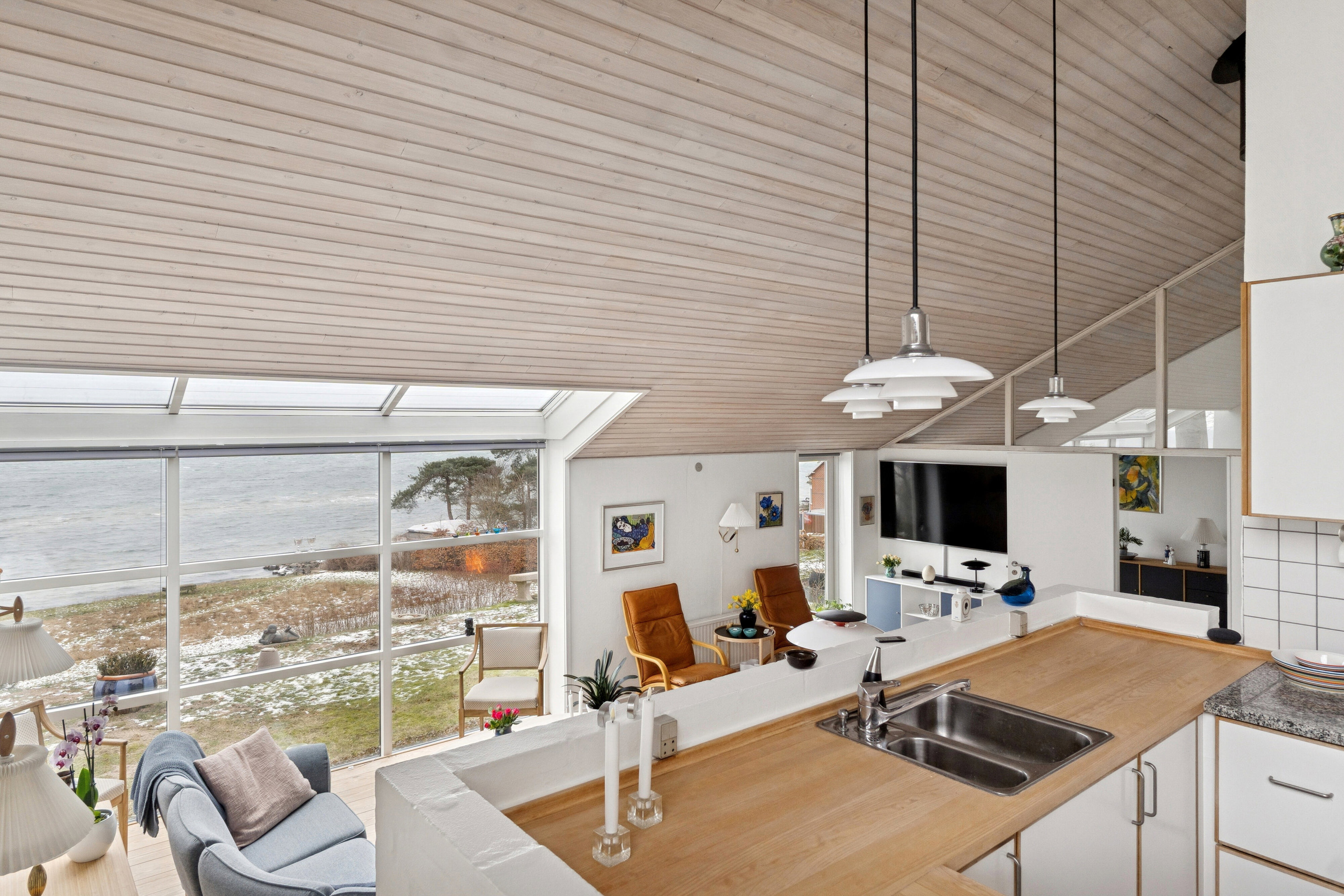 Sveasvej 9, 3150 Hellebæk