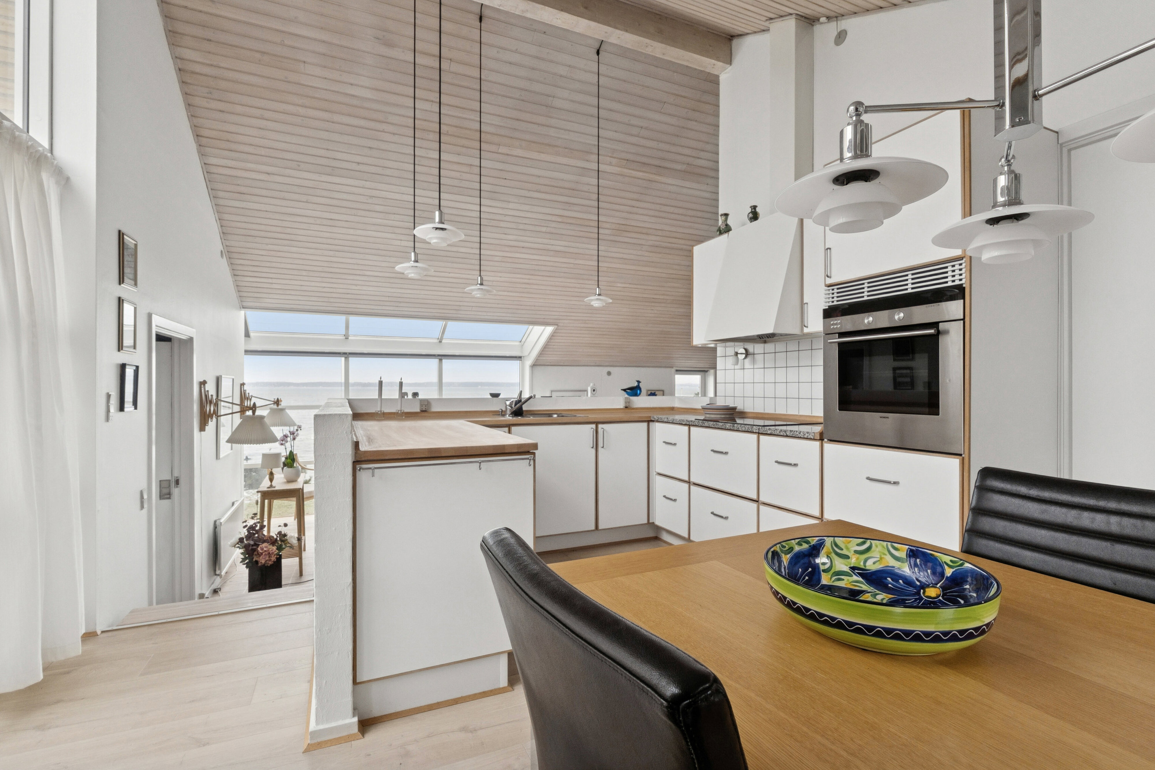 Sveasvej 9, 3150 Hellebæk