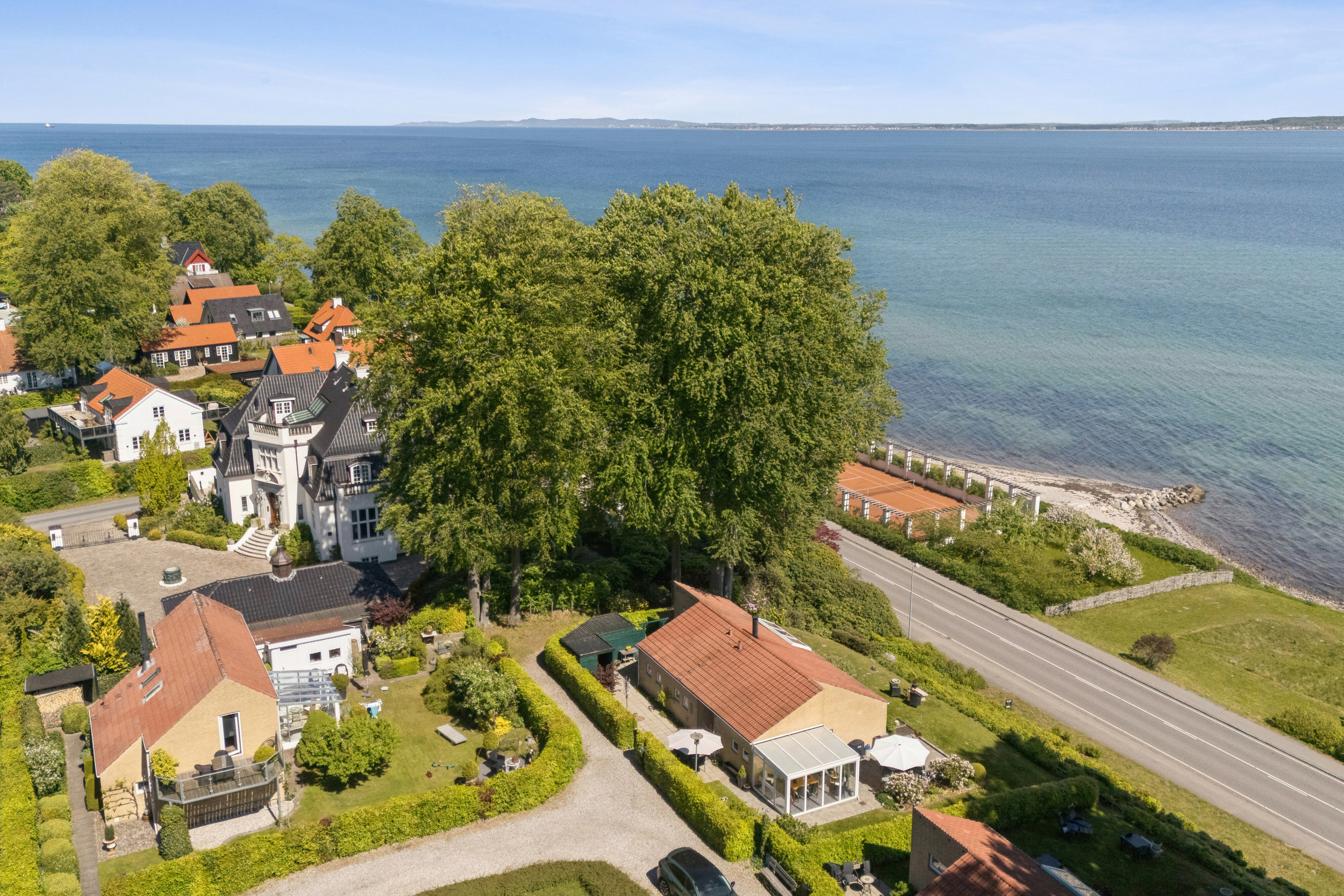 Sveasvej 9, 3150 Hellebæk