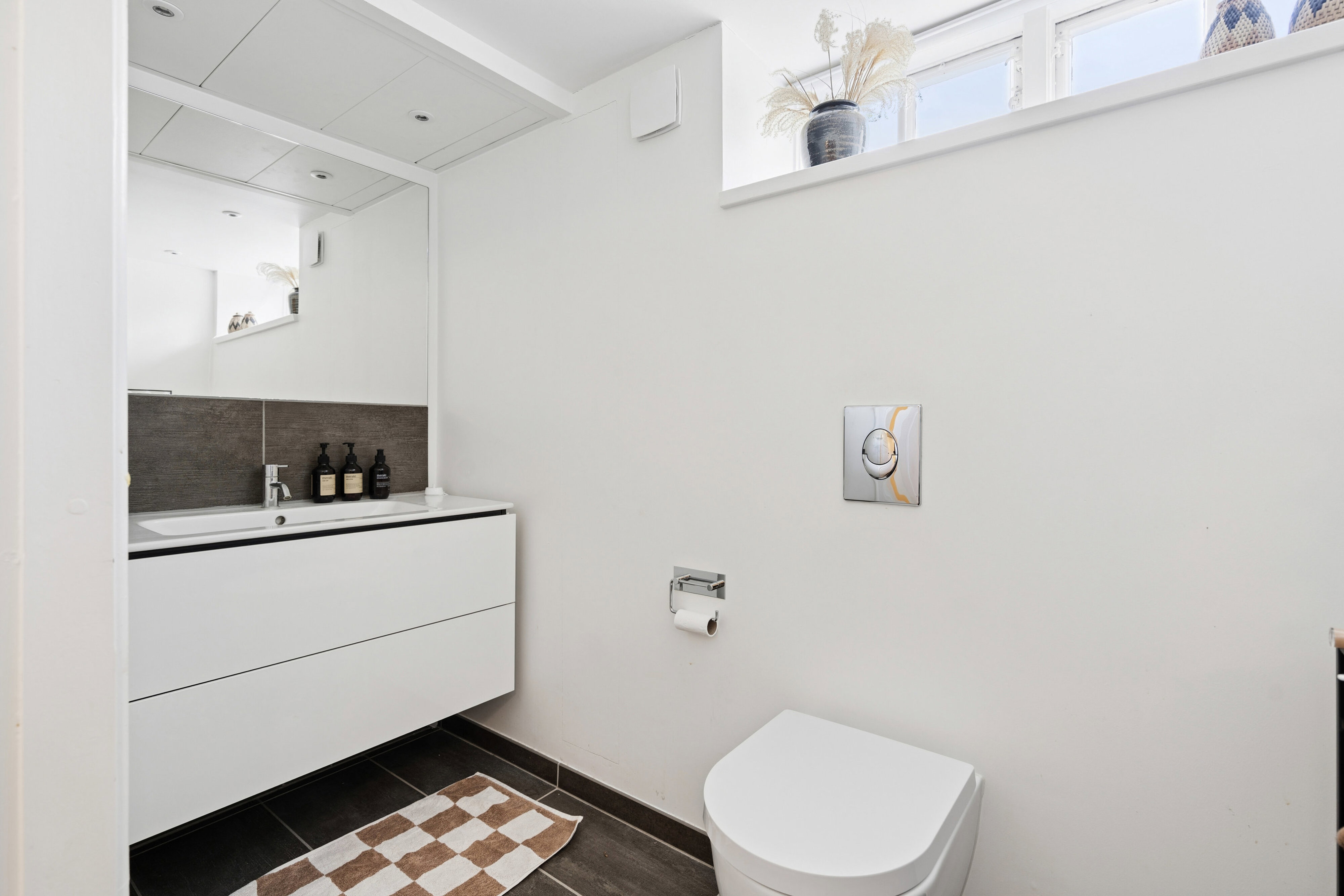 Skjoldgårdsvej 4, 2920 Charlottenlund
