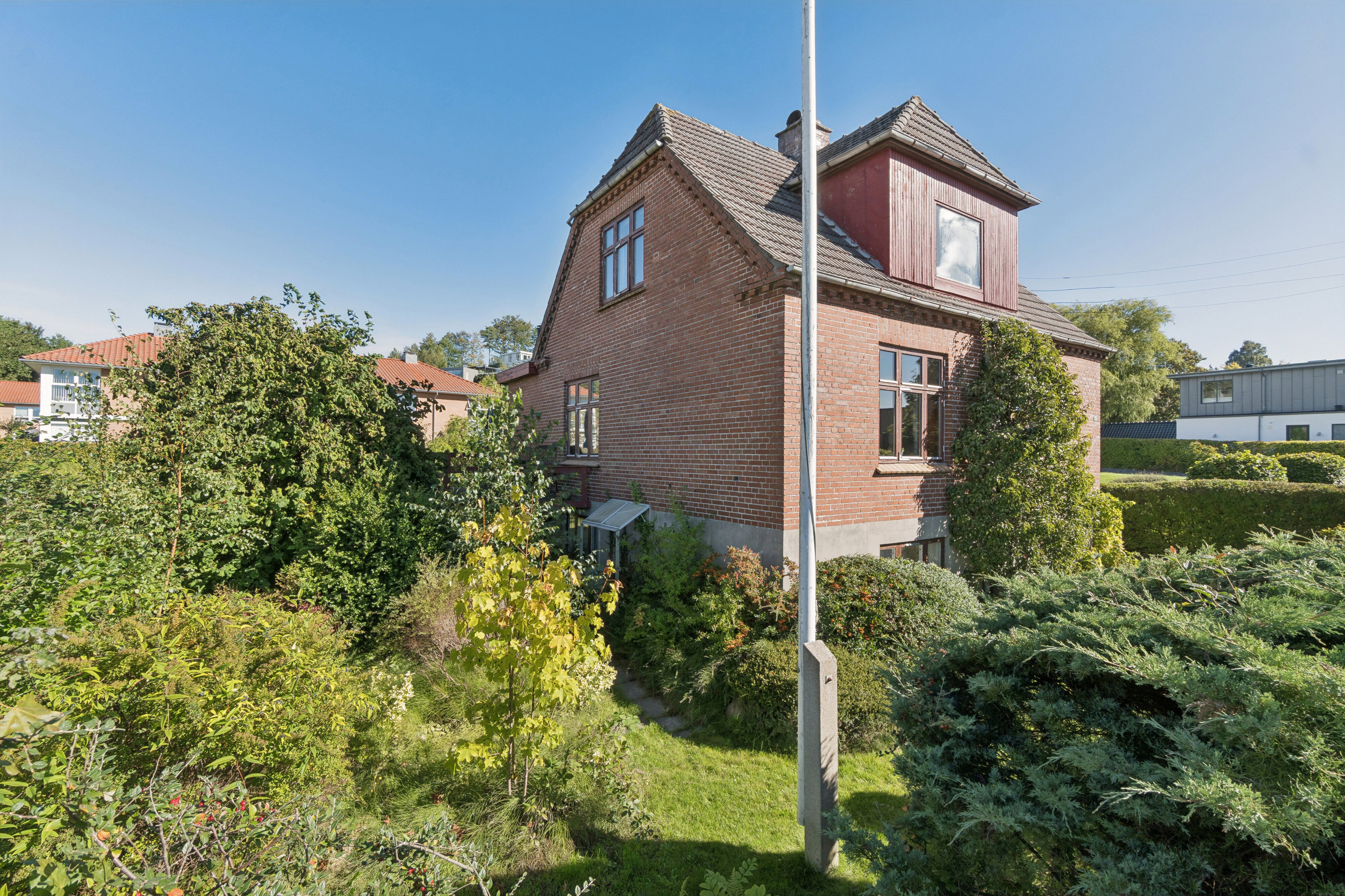 Strandvejen 27, 7120 Vejle Øst